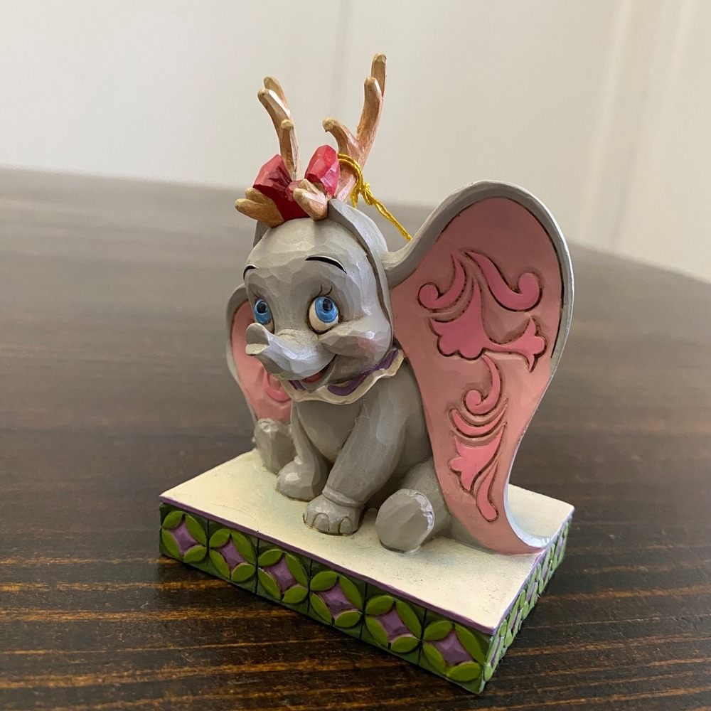 Disney Traditions Jim Shore Dumbo Reindeer Santa's Cheerful Helper Figurine